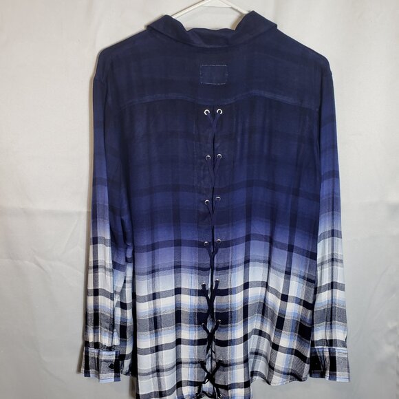 Justice plus size 22 button blue plain top - Picture 6 of 9